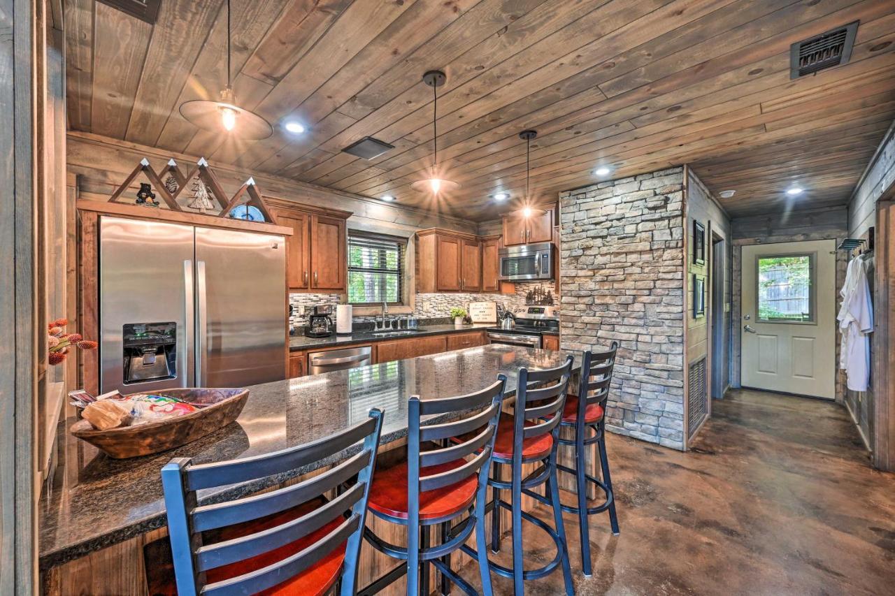 Luxe Broken Bow Cabin With Tesla Charging Station Stephens Gap Екстер'єр фото