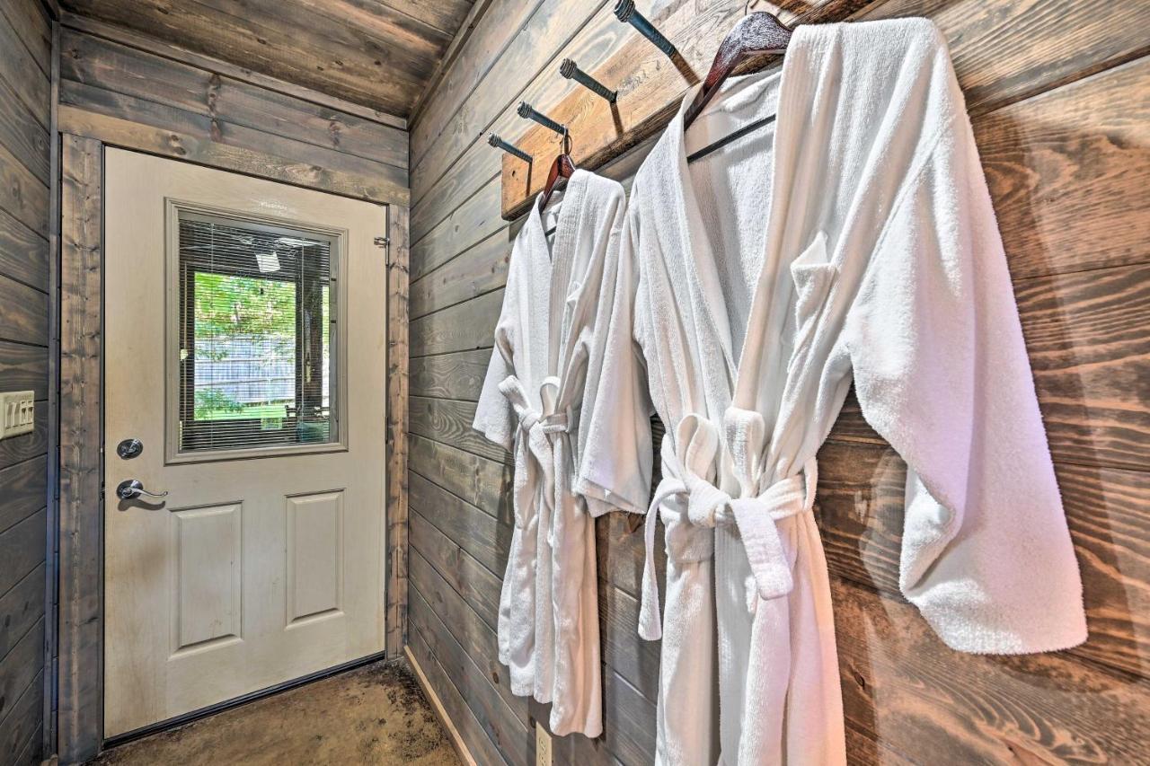Luxe Broken Bow Cabin With Tesla Charging Station Stephens Gap Екстер'єр фото