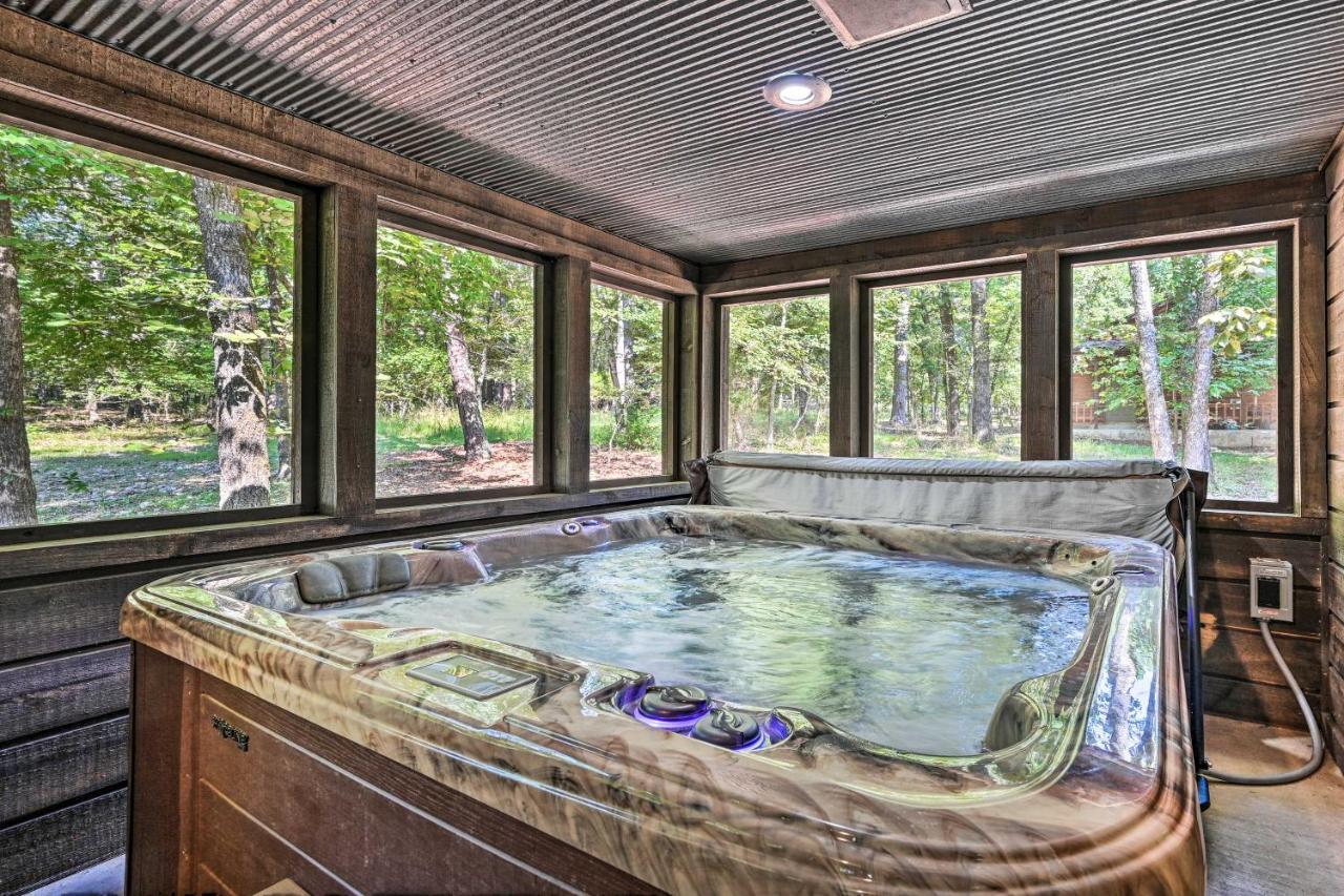 Luxe Broken Bow Cabin With Tesla Charging Station Stephens Gap Екстер'єр фото